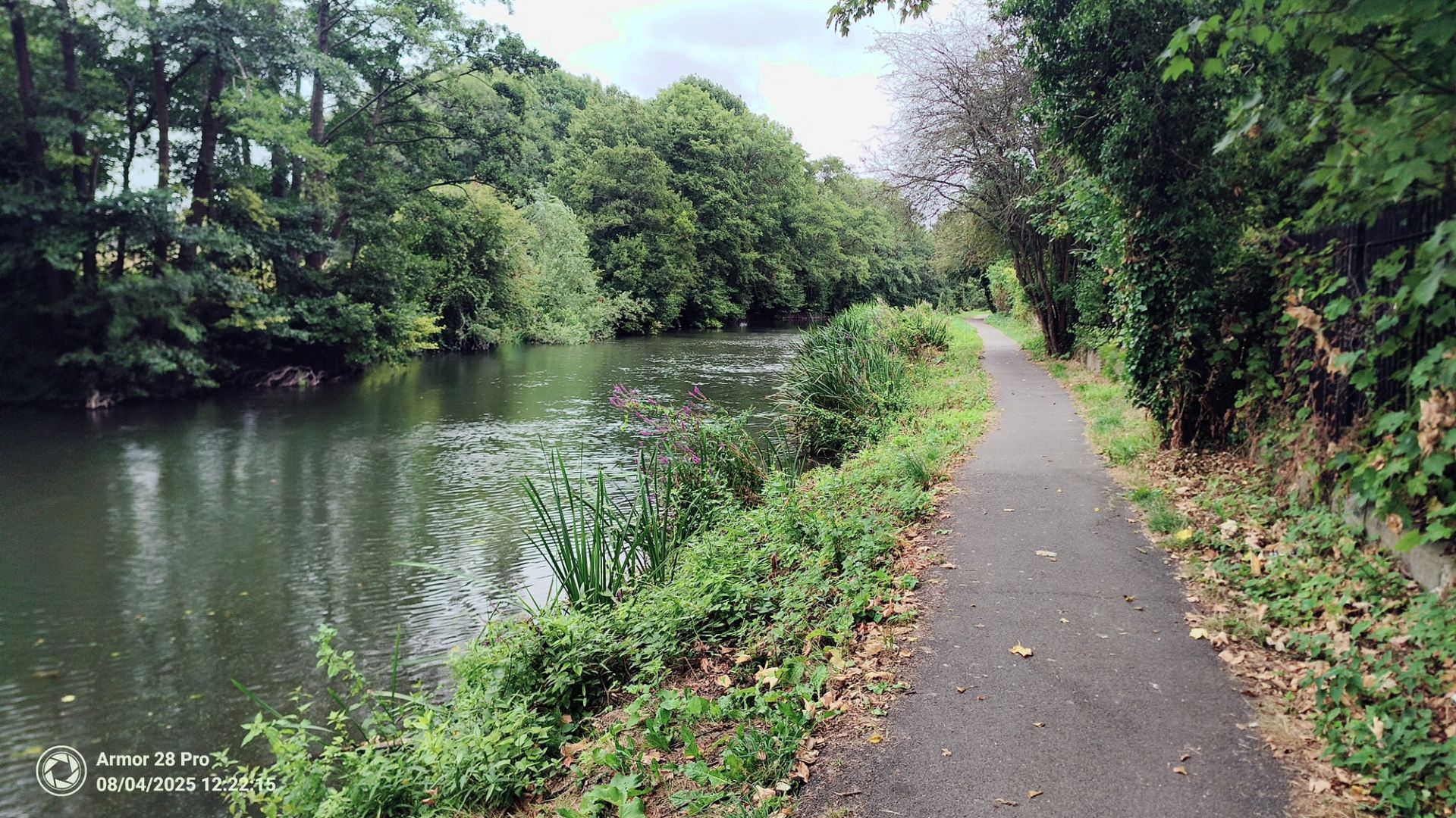 Kennett and Avon Tow Path